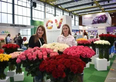 Liliana Rodriguez and Anna Lisetska of Circasia & Vuelen. This year the Colombian farm introduced 13 new varieties. Standing behind some of the new introductions.